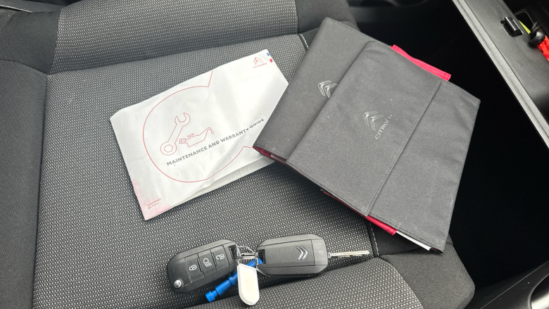 Citroen C3 Aircross 1.2 PureTech 110 Shine 5dr Petrol Hatchback